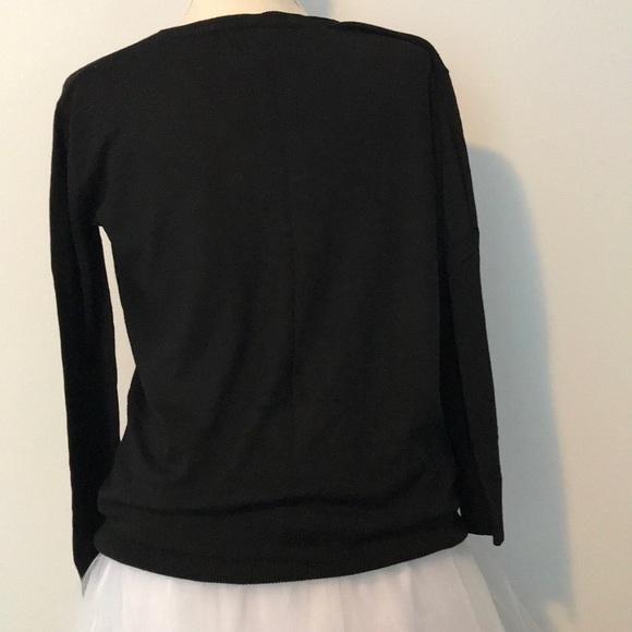 H&M black sweater - Picture 2 of 4